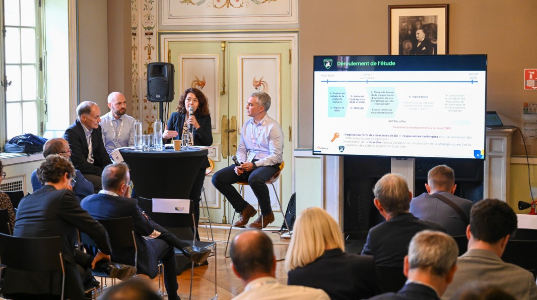 Photo de Sophie Germain, Senior Manager chez Urbanomy, lors d'une présentation au congrès de l'Alliance ALLICE en septembre 2025, à Paris.