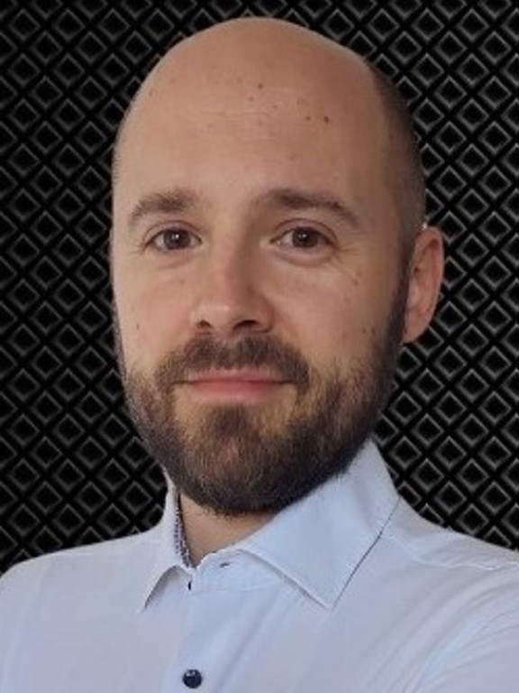 Photo d'Étienne Bouysse, responsable HSE Groupe chez Duqueine Group